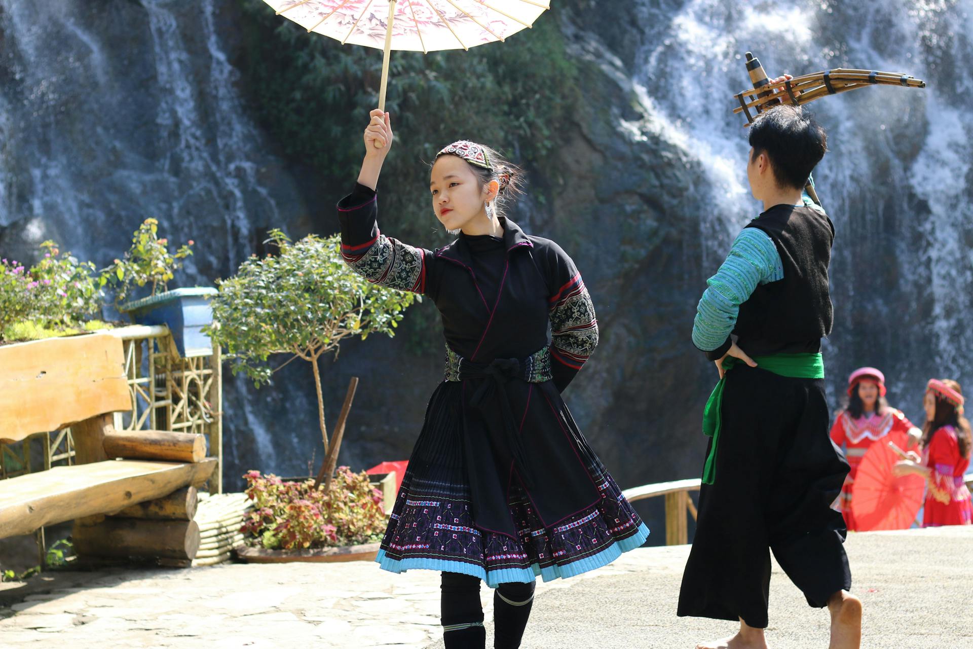 Learn Sapa’s heritage with expert insights